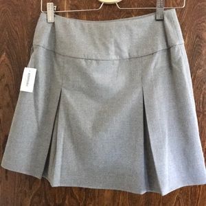 Grey skirt